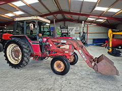 Side View of the INTERNATIONAL 684